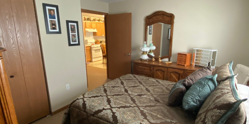 About Capitol Retirement Village in Springfield, Illinois 